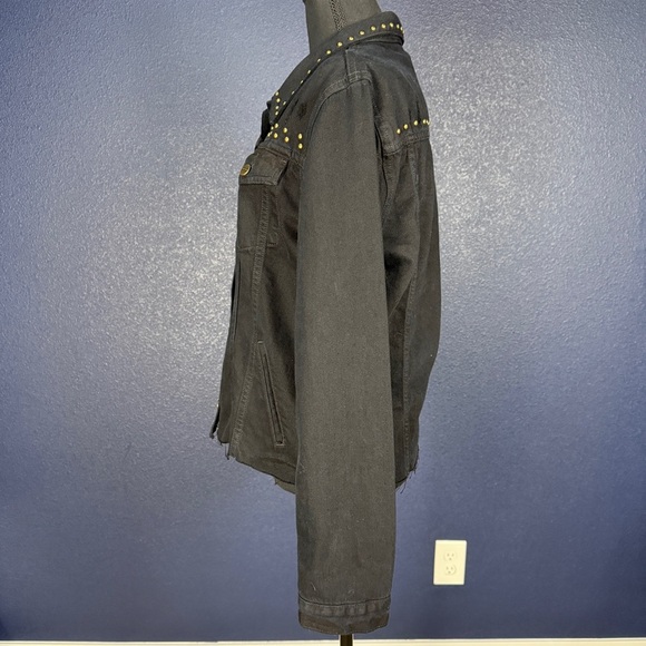 NWT Sanctuary Black Distressed Jean Jacket with Gold Rivets, Size 8 - Picture 4 of 10